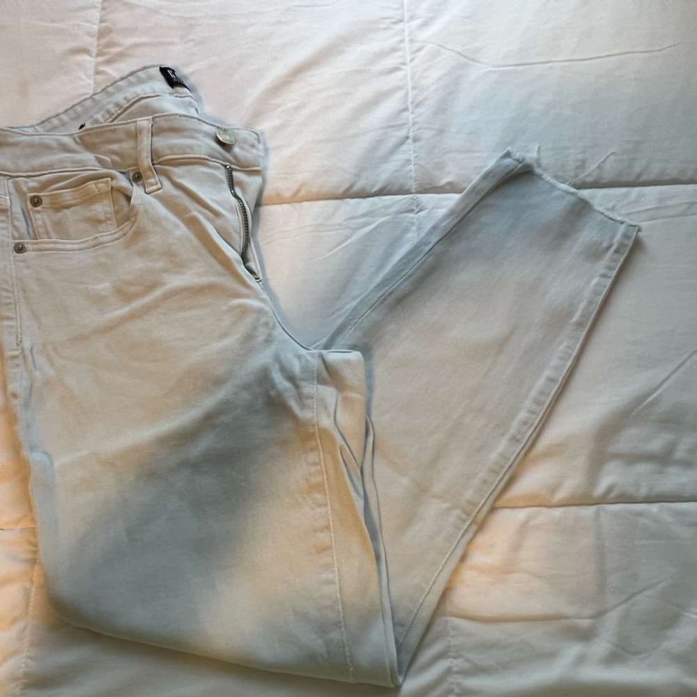 Gap Curvy Skinny Light Blue Raw Hem Denim Jeans